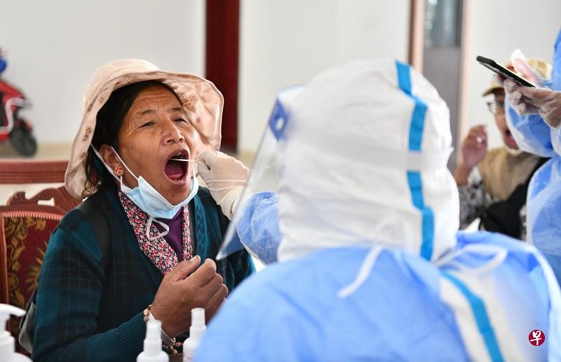 中国增近2000本土冠病病例 为三个月来单日新高 新疆西藏浙江多地实施大范围封控