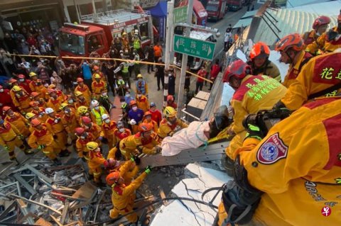 台东6.8级强震楼塌桥断 至少一死79伤数百人受困