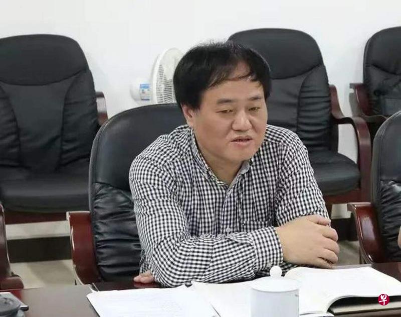带诋毁中共领导人书刊入境 长沙国企原董事长被双开