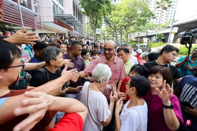 社论:全民展现集体智慧