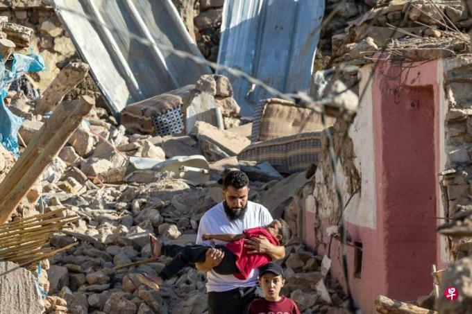 强震夺逾2000人命 摩洛哥灾民达30万