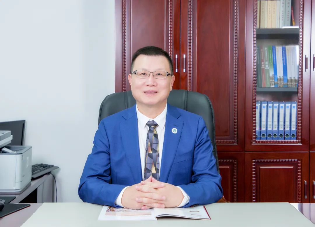 汪小帆已任上海应用技术大学校长