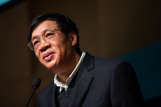 央行原副行长范一飞被公诉