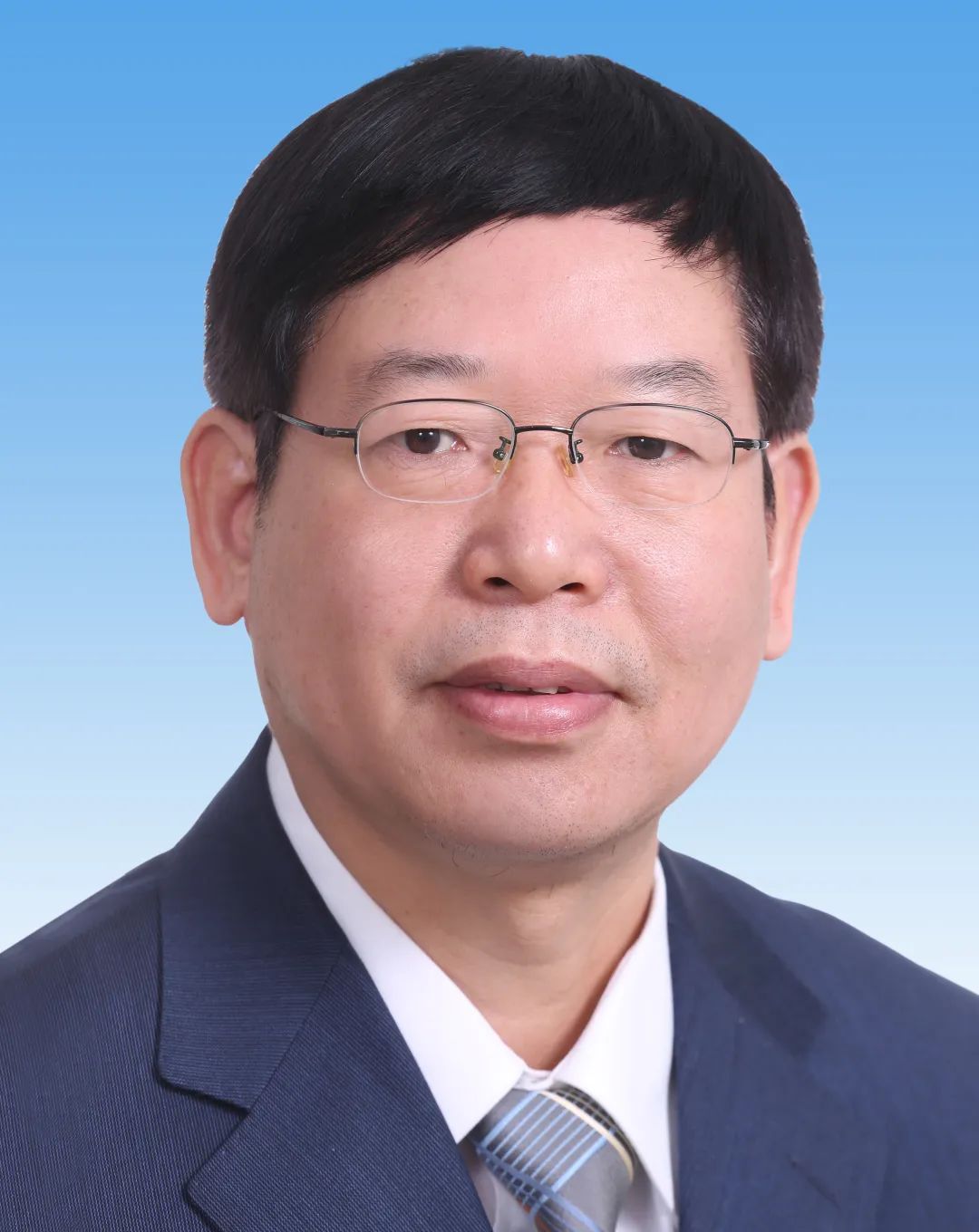 黄祎已任司法部党组成员、政治部主任