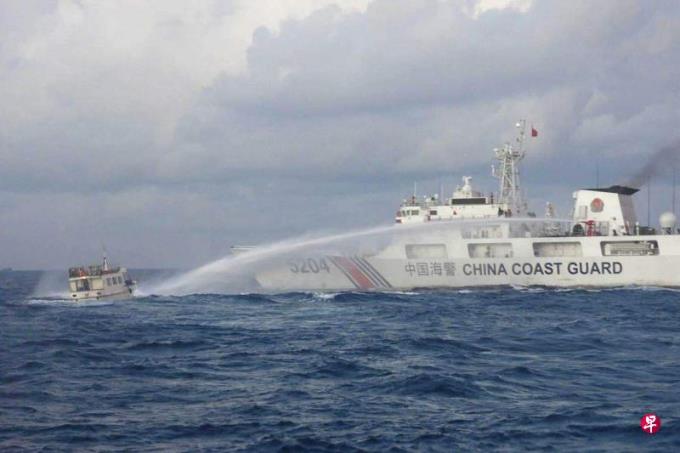 中菲海上争端升级 菲提外交抗议恫言驱逐大使