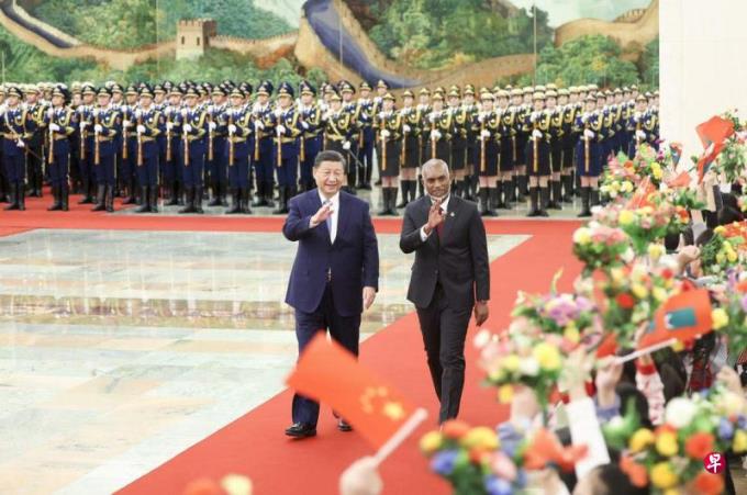 中国与马尔代夫升级为全面战略合作伙伴关系