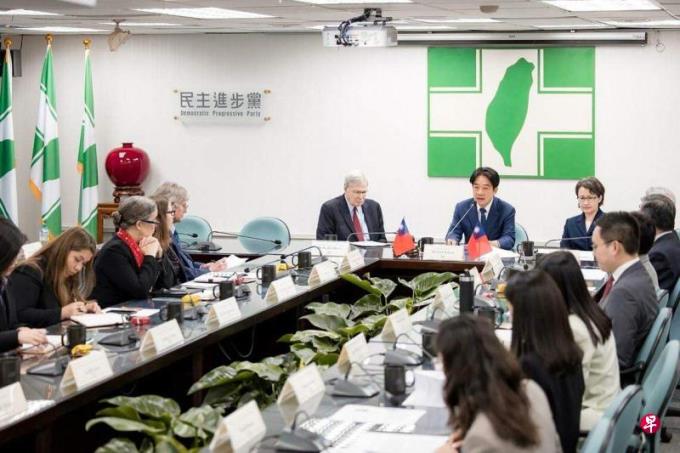 美代表团选后访台 大陆表示坚决反对干涉台事务
