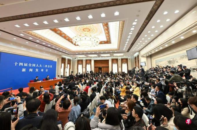 中国全国人大会议会期七天