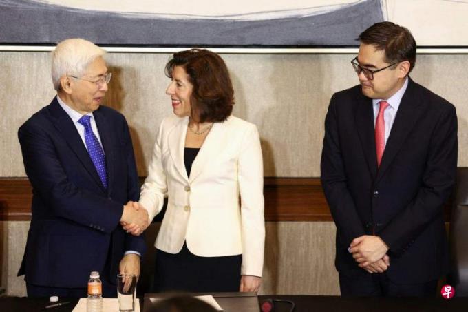 菲律宾寻求开发南中国海资源 望美国等盟友支持