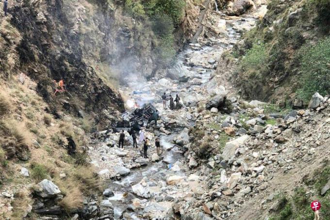 巴基斯坦自杀式袭击致六人死亡 含五名中国人