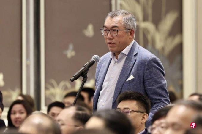 刘建超:世界与中国都在调整因而‘难以预测’