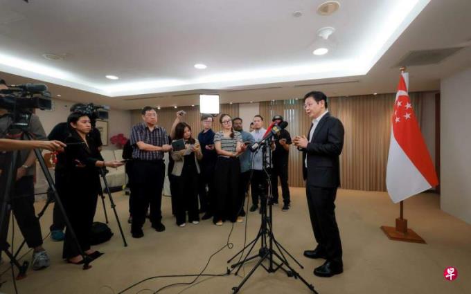 李显龙总理将任国务资政 新内阁名单黄循财就职前几天公布