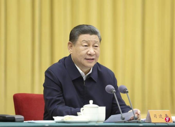 习近平视察重庆 提出要因地制宜发展新兴产业 加快中国西部地区产业转型升级