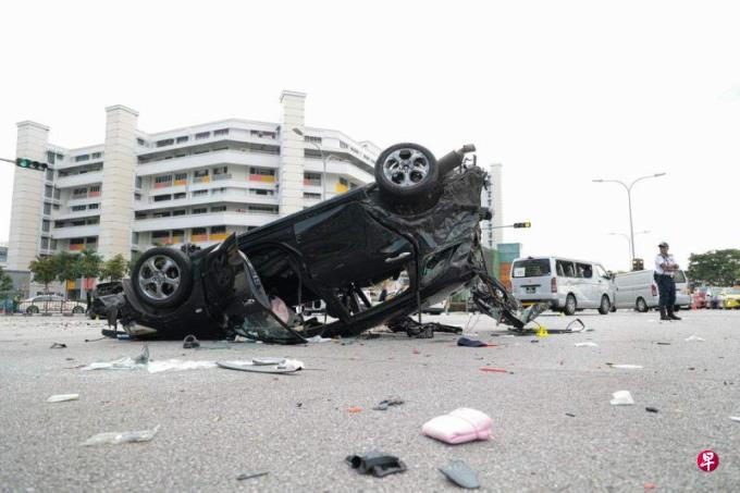 社论:做个负责任的公路使用者
