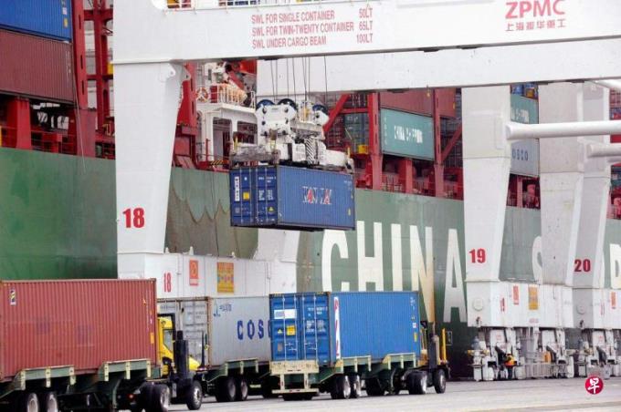美国决定将豁免关税的中国产品种类减半