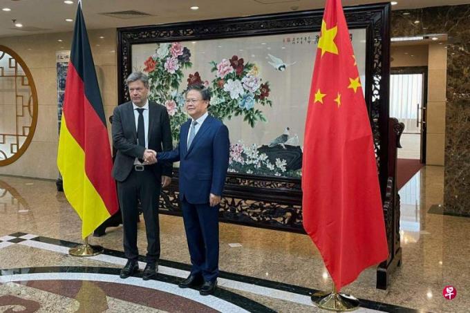 德国副总理:中国支持俄罗斯导致中德经济关系恶化