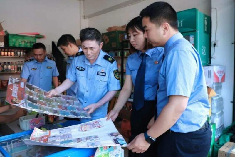 一些地方针对校园周边售卖烟卡行为开展专项监督检查。(互联网)