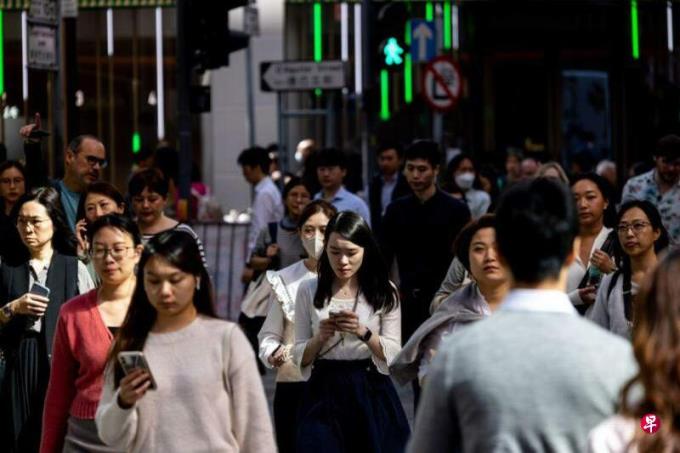 港警:游行示威未必是一种软对抗