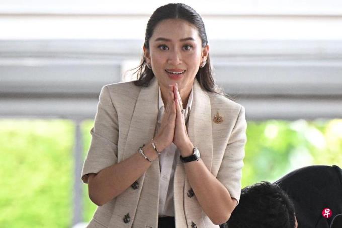 泰国会下议院推举首相 达信之女佩通坦获选