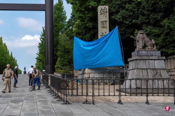 三个月内第二次 日本靖国神社石柱又现涂鸦