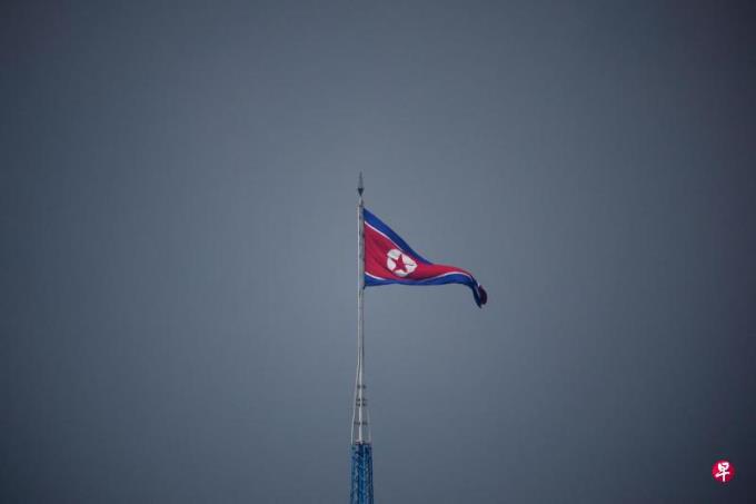 朝鲜半岛局势紧张 朝炮兵进入射击准备状态