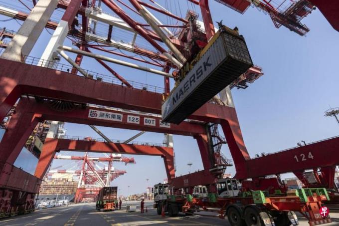 中国9月出口增速放缓至近五个月新低