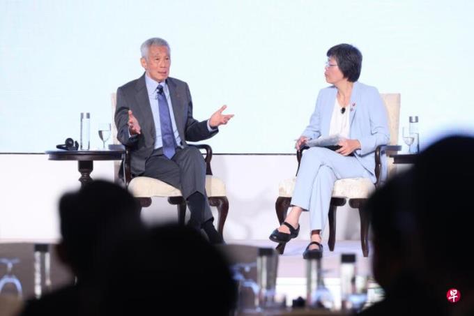 人口发展和多个领域仍具潜力 李资政:中国经济未“到顶”