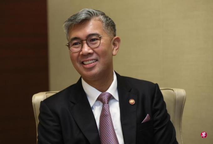 刘惟诚:公正党吸纳扎夫鲁的盘算