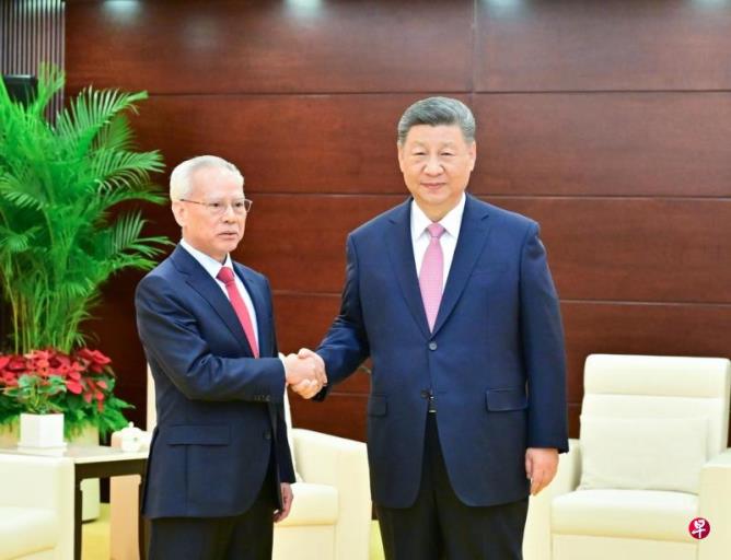 习近平会澳门新特首岑浩辉 吁大力推动经济多元发展