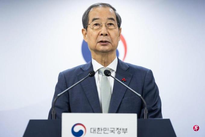 在野党最后时刻暂缓弹劾 韩国代总统韩悳洙暂躲过一劫