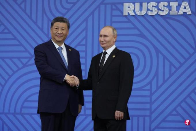 中俄元首互致新年贺电 习近平:促进世界和平发展事业