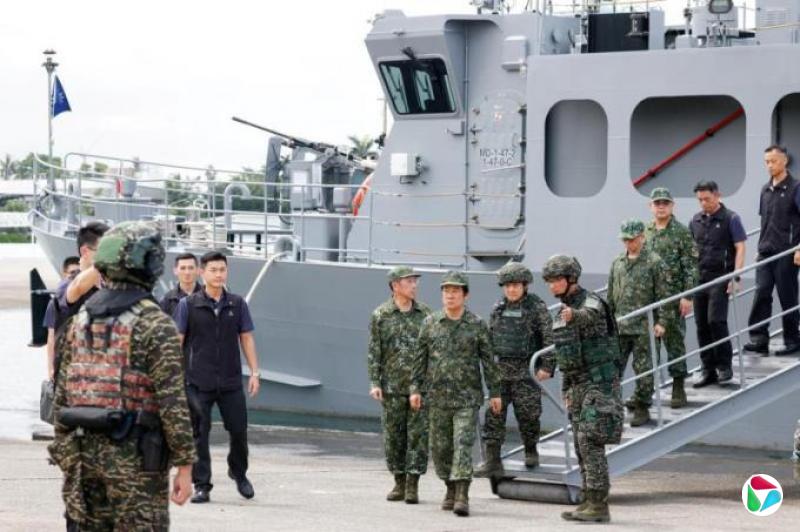 赖清德视导台军布雷和实兵演练