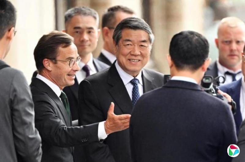中美团队同意推动延长关税休战 美贸易代表:待特朗普拍板