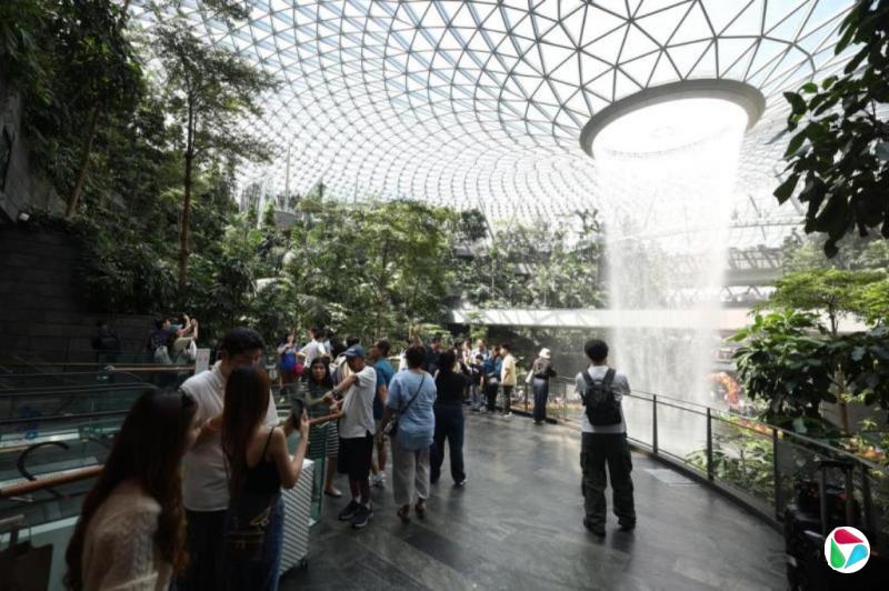 王宥蓁:建树斐然令人尊敬的小国