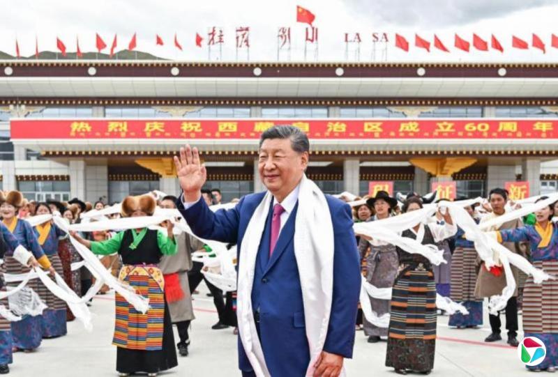 习近平抵拉萨出席西藏自治区成立60周年活动
