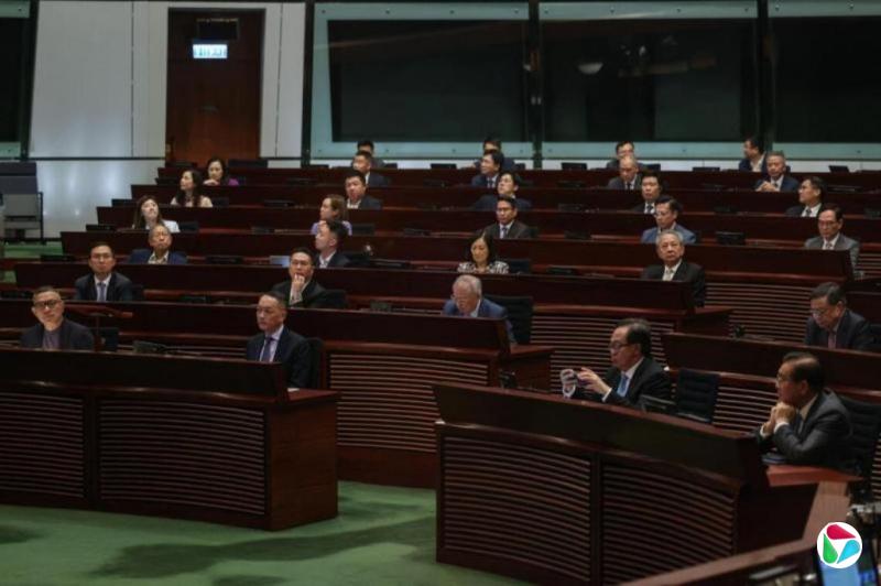 香港立法会选举多名议员弃选 李家超:尊重个人决定