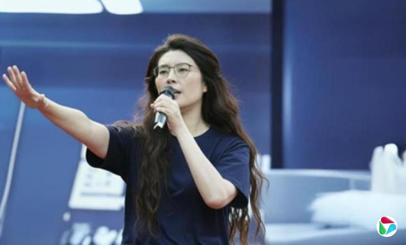郑丽文料当选国民党主席 朱立伦已致电恭喜