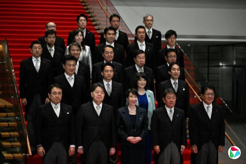高市早苗圆梦成日本第一个女首相 委任首名女财长