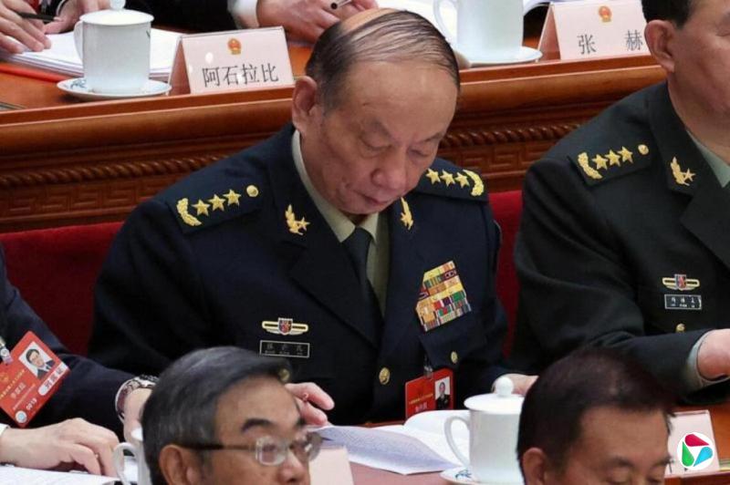 四中全会未完成解放军高层人事变动